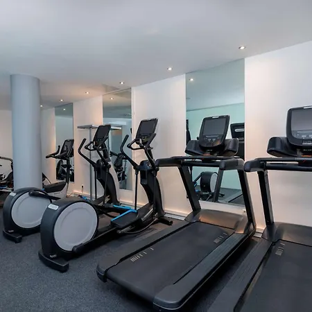 فندق Doubletree By Hilton Frankfurt Niederrad 4*