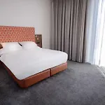 Hotel Windmill Frankfurt Niederrad 4*