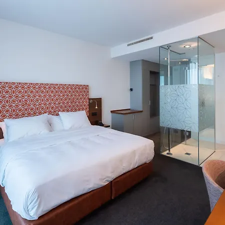 Doubletree By Hilton Frankfurt Niederrad 4* Francoforte sul Meno