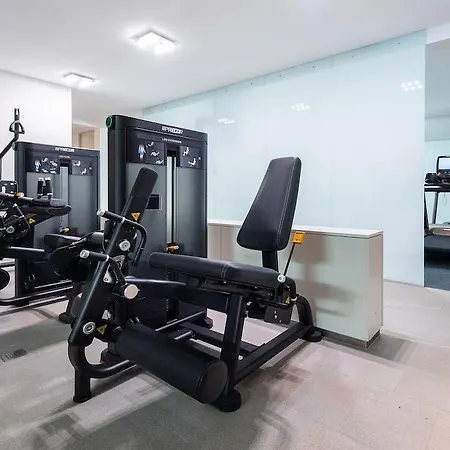 Hotel Doubletree By Hilton Frankfurt Niederrad 4*