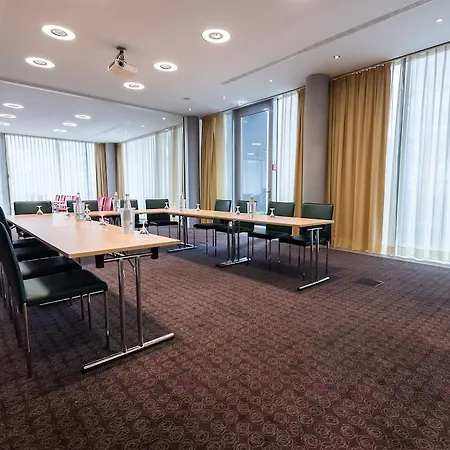 Doubletree By Hilton Frankfurt Niederrad Hotel