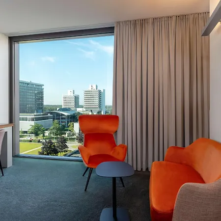 Doubletree By Hilton Frankfurt Niederrad 4*