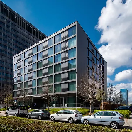 Wyndham Frankfurt Niederrad Hotel