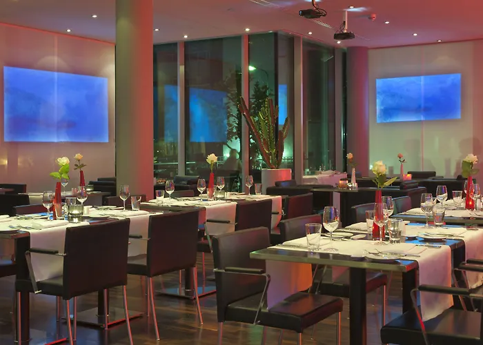 호텔 Doubletree By Hilton Frankfurt Niederrad 4*