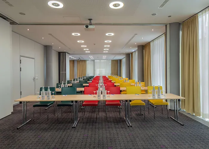 호텔 Doubletree By Hilton Frankfurt Niederrad 4*