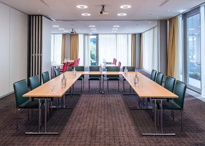 Doubletree By Hilton Frankfurt Niederrad Hotel 4*