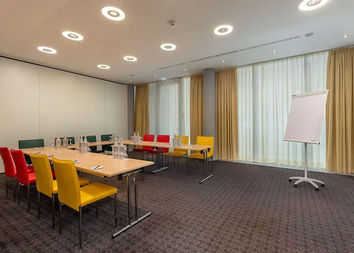 Doubletree By Hilton Frankfurt Niederrad Hotel 4*